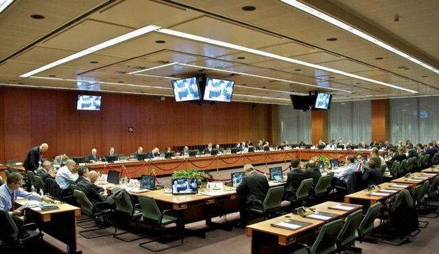 Επισπεύδονται οι εξελίξεις: Τηλεδιάσκεψη του Euro Working Group με στόχο τη γεφύρωση του χάσματος