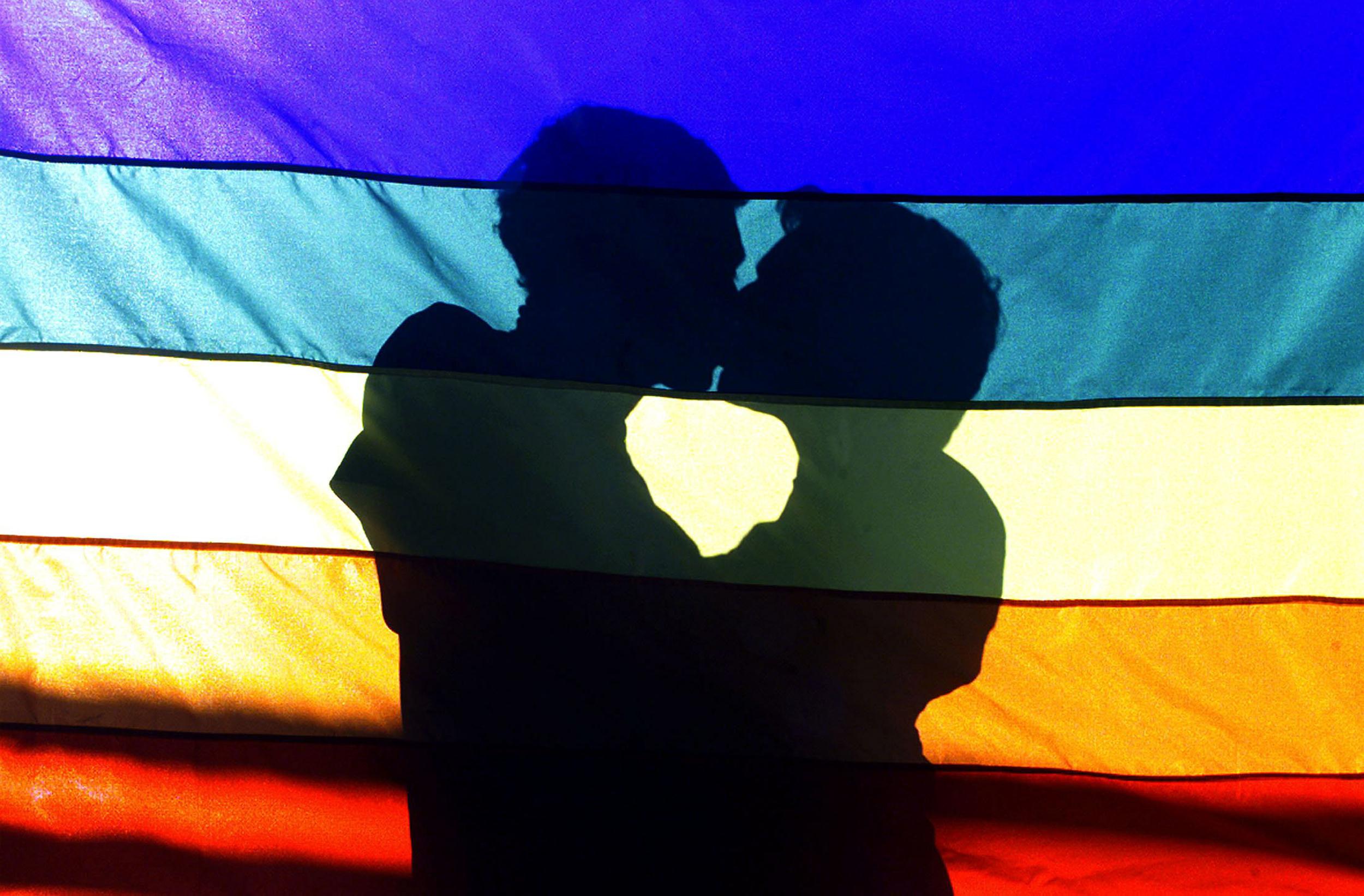 Αναγνώριση δικαιωμάτων σε ομόφυλα και μη ζευγάρια με το νέο σύμφωνο συμβίωσης