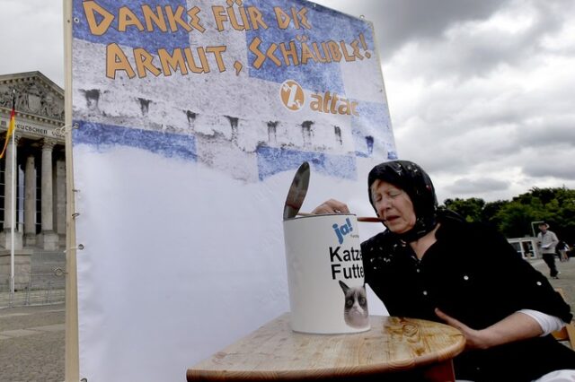 Οι Γερμανοί οικονομολόγοι φοβούνται και συνιστούν παραμονή της Ελλάδας στο ευρώ