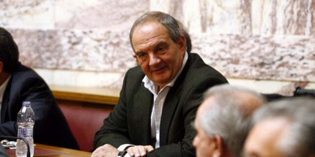 Το ερώτημα για νέα πρωτοβουλία Καραμανλή