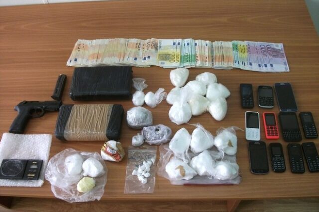 Εξαρθρώθηκε σπείρα διακίνησης κοκαΐνης