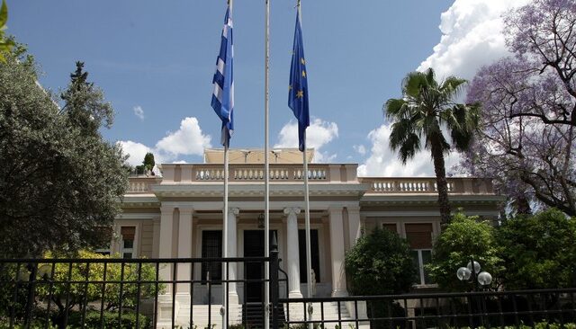Μαξίμου: Απαράδεκτη η απόφαση του Eurogroup να μη δώσει παράταση του προγράμματος