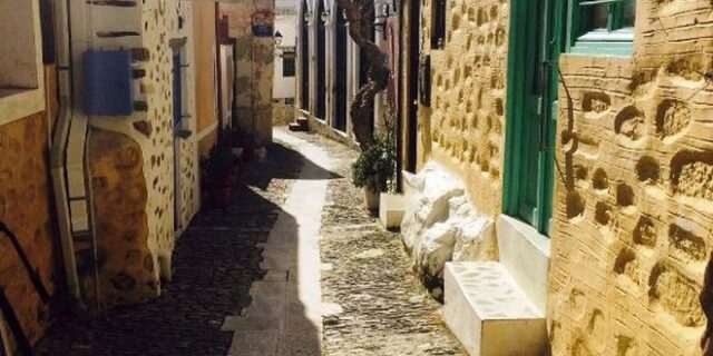 Μηχανή του Χρόνου: Τα γραφικά σοκάκια της Σύρου δημιουργήθηκαν από τους πειρατές