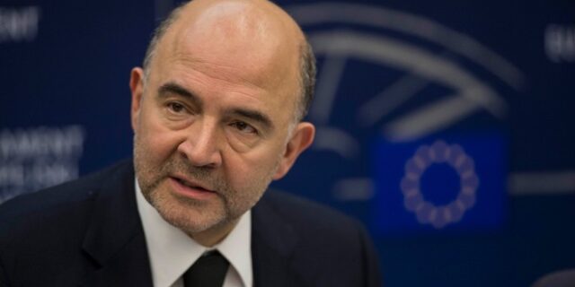 Το ‘μπαλάκι’ στο Eurogroup πετά ο Μοσκοβισί: Είναι στο χέρι μας να τα βρούμε