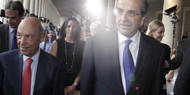 Συνάντηση Σαμαρά-Σημίτη στο γραφείο του προέδρου της ΝΔ