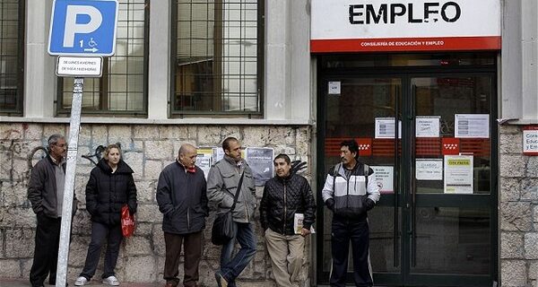 Ισπανία: Τέταρτος συνεχόμενος μήνας με μείωση της ανεργίας