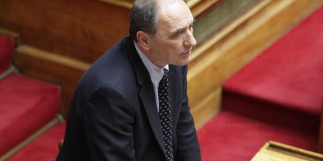 Σταθάκης: Η κυβέρνηση δεν συμφωνεί με την εφαρμογή του TTIP