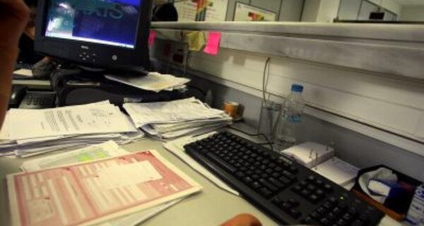 Έπεσε’ το Taxis εξαιτίας τεχνικού προβλήματος