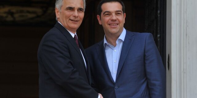 Ανυποχώρητος ο Τσίπρας: Αν δεν δεχτούν τις προτάσεις μας, ας αναλάβουν τις ευθύνες τους