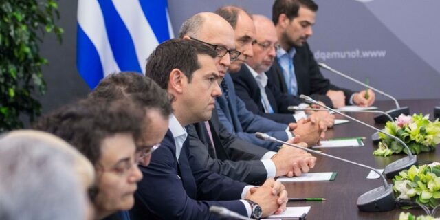 Τσίπρας: Η συνεργασία με τη Ρωσία θα βοηθήσει να αντιμετωπίσουμε αποτελεσματικά τις προκλήσεις