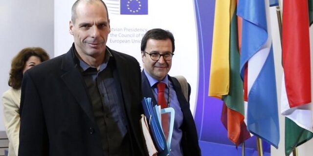 Το ελληνικό αίτημα για παράταση, τα σενάρια απόρριψής του και οι απειλές για Plan B