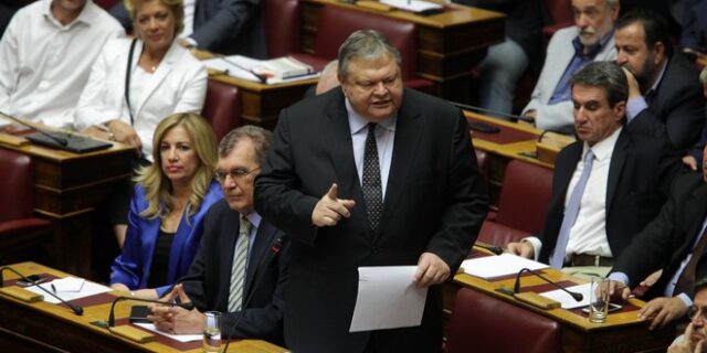 Απορρίφθηκε η ένσταση αντισυνταγματικότητας του ΠΑΣΟΚ για το δημοψήφισμα