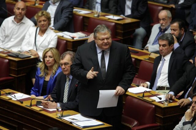 Απορρίφθηκε η ένσταση αντισυνταγματικότητας του ΠΑΣΟΚ για το δημοψήφισμα