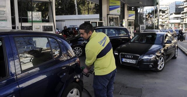 Κανένας κίνδυνος για την επάρκεια καυσίμων στη χώρα