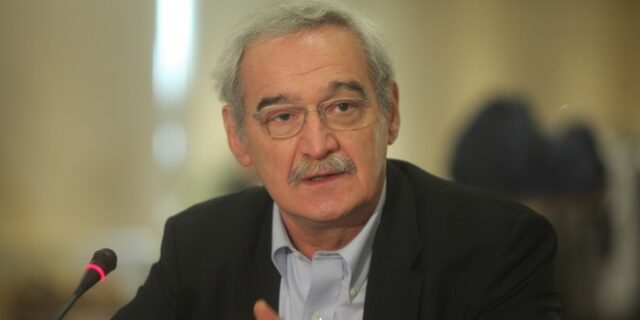 Χουντής: Ο Γιούνκερ δεν σήκωσε το τηλέφωνο στον Αλέξη Τσίπρα
