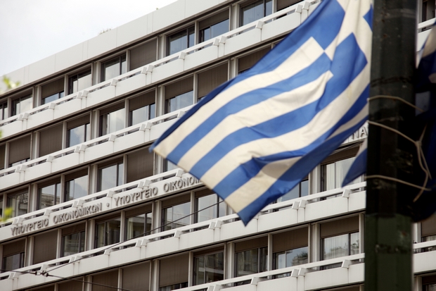 2011 – 2015: Μειωμένη έως 23% η μισθολογική δαπάνη σε Δημόσιο τομέα και Κεντρική Διοίκηση του Κράτους