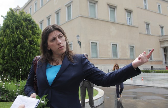 Ζωή Κωνσταντοπούλου: Οι αστυνομικοί θα μπαίνουν στη Βουλή μόνο με πολιτικά