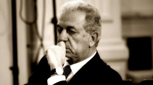 Διαδοχή στη Ν.Δ: Ο ρόλος Αβραμόπουλου