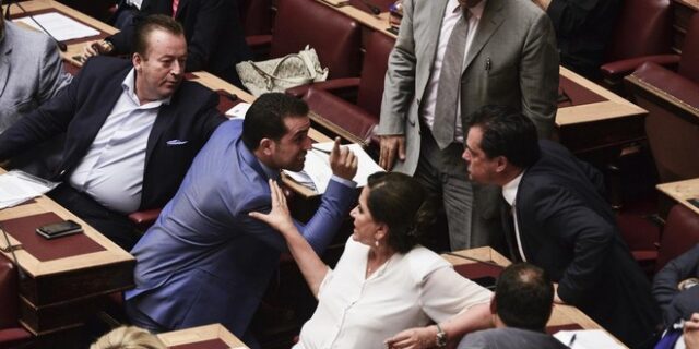 Έντονος διαπληκτισμός Γεωργιάδη και Κάτανα στη Βουλή