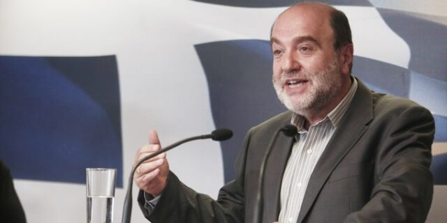 Αλεξιάδης: Πρέπει να σταματήσει το πάρτι της φοροδιαφυγής