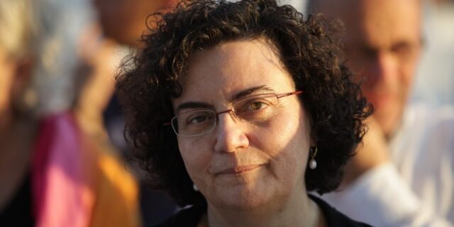Βαλαβάνη: Κατηγορούμαι για προδοσία του κυβερνητικού σχεδίου. Με αφήσατε να τα βγάλω πέρα μόνη μου