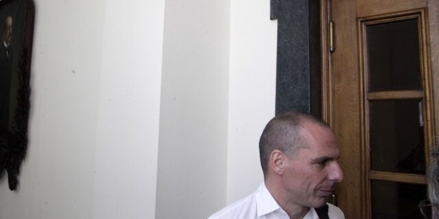 Ο Βαρουφάκης, δεν θα πάει να ψηφίσει