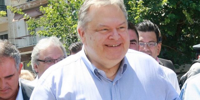 Βενιζέλος: Άμεση η συγκρότηση εθνικής ομάδας διαπραγμάτευσης