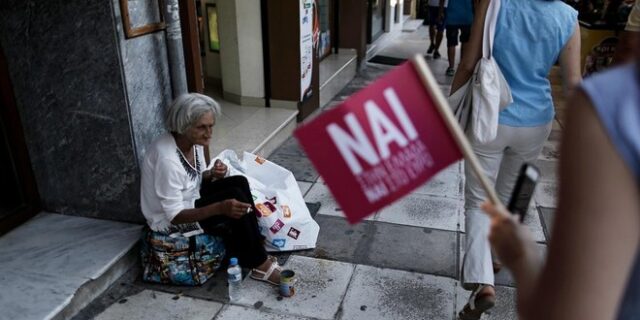 Διαδηλώσεις υπέρ του ΝΑΙ και του ΟΧΙ ταυτόχρονα στο κέντρο της Αθήνας