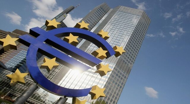 Reuters: Αμετάβλητος ο ΕLA για την Ελλάδα. Παρατείνεται η τραπεζική αργία