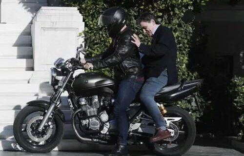 Βαρουφάκης: Ελπίζω να είναι ο Ευκλείδης Τσακαλώτος ο νέος υπουργός Οικονομικών