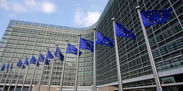 Η Κομισιόν δουλεύει πυρετωδώς για το αναπτυξιακό πακέτο 35 δις στην Ελλάδα