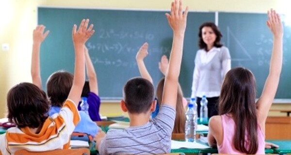 Ο Α. Μπαλτάς ζητά πόρους για την πρόσληψη 5.000 εκπαιδευτικών