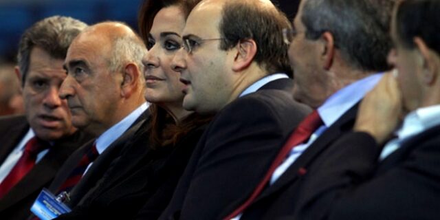 Εσωκομματικό μπέρδεμα με την αποστολή ΝΔ στις Βρυξέλλες