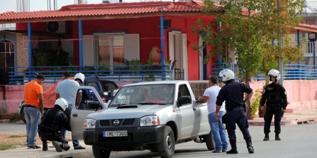 Άγρια συμπλοκή στο Ζεφύρι με δέκα τραυματίες
