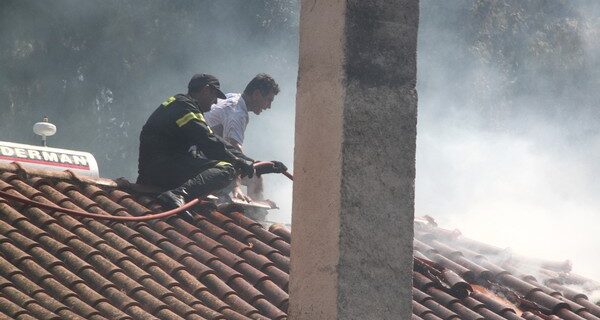 Υπό έλεγχο οι φωτιές σε Ασίνη και Λευκάκια Αργολίδας