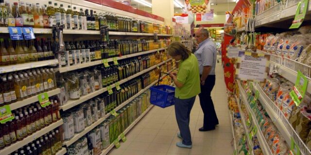 Σε ποια προϊόντα αυξάνονται οι τιμές λόγω του ΦΠΑ στο 23%