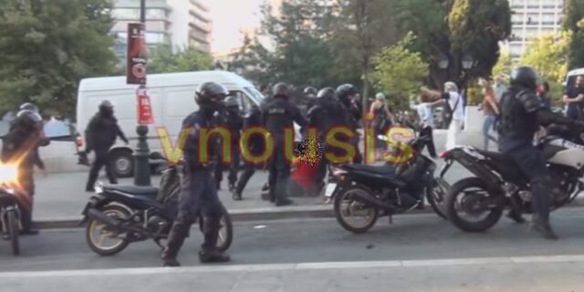 Έρευνα για τους ‘Δελτάδες’ που έσερναν διαδηλωτή