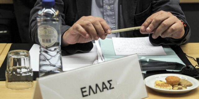 Σχέδιο σωτηρίας: Συμφωνία σε δύο φάσεις επιδιώκει η Αθήνα
