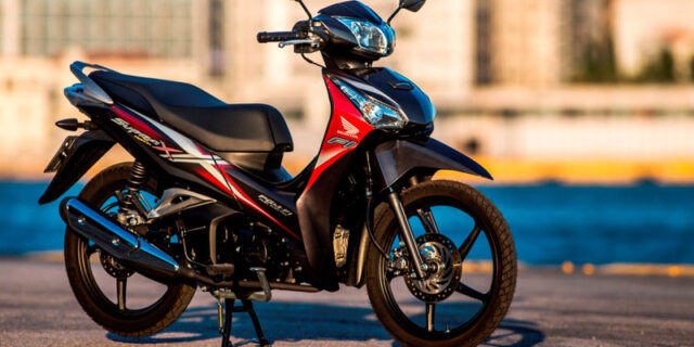 Supra-X 125 Helmin. Το νέο παπί της Honda με τιμή 2.390 ευρώ