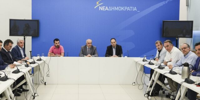 Ν.Δ: Έφυγε το ένα αγκάθι (αγροτικά), έμεινε το άλλο (κώδικας πολιτικής δικονομίας)
