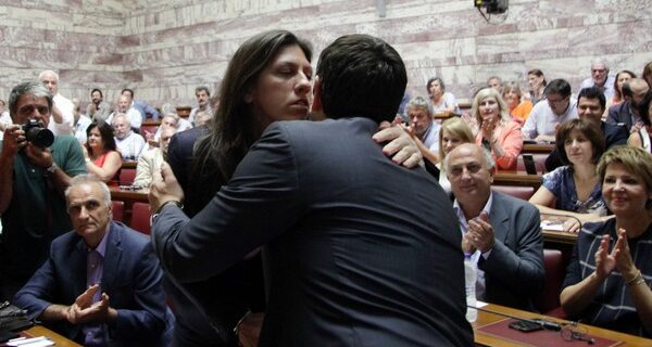 Συνάντηση Τσίπρα – Κωνσταντοπούλου σήμερα στο Μαξίμου
