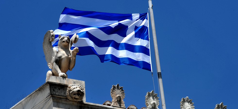 DW: Η Ελλάδα προσελκύει τους επενδυτές με ελκυστικούς νόμους