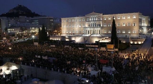 Απανωτές εκδηλώσεις και συγκεντρώσεις υποστηρικτών του ‘ΟΧΙ’ και του ‘ΝΑΙ’