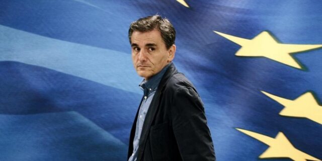 Η μεγάλη μάχη του Ευκλείδη Τσακαλώτου που πέφτει στα βαθιά απευθείας