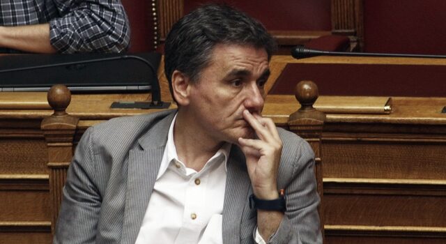 Τσακαλώτος: Για πρώτη φορά οι εταίροι δεσμεύονται για αναδιάρθρωση χρέους