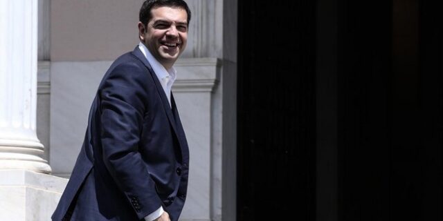Ανασχηματισμός: Αντίστροφη μέτρηση για να ανακοινωθεί η νέα κυβέρνηση