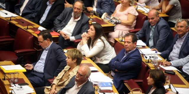 Ποιοι βουλευτές του ΣΥΡΙΖΑ δεν στήριξαν την κυβέρνηση