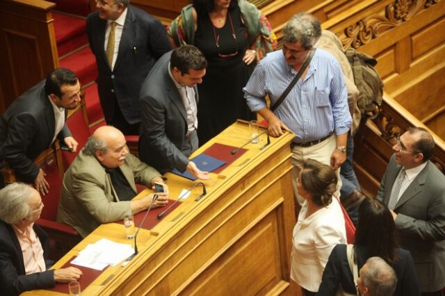 Κοδέλας, Κυριακάκη, Σωτηρίου, Χατζηλάμπρου: Γιατί ήμασταν απόντες από την ψηφοφορία