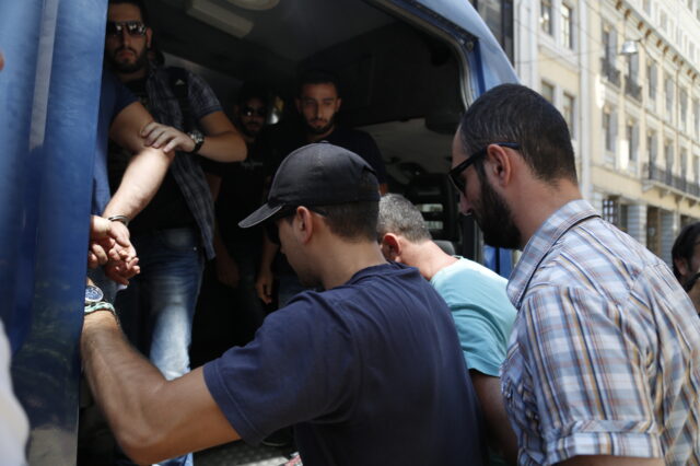 Έγκλημα στην Ύδρα: Προφυλακιστέοι οι τρεις από τους επτά γεωργιανούς