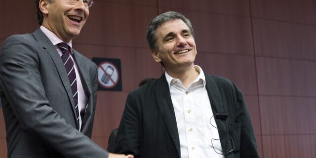 Συμφωνία στο Eurogroup: Στα 26 δισ. η πρώτη δόση του νέου δανείου. Αποκλείεται το bail in για τους καταθέτες